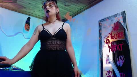  Alicia  online show from 10.31.25