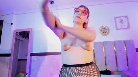  Alicia  online show from 11.14.25