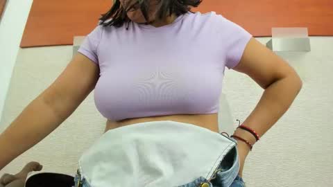 Snapshot of alicie_green chatting on 01.17.26 im tutti online show from 01.17.26