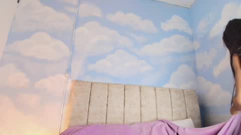 Aliclark online show from 04.17.26