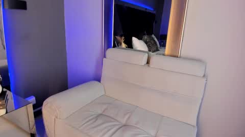 Ali Diaz online show from 02.14.25