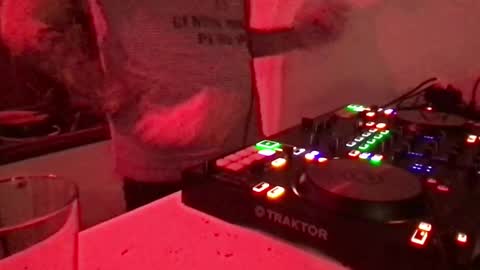 busco rockera online show from 02.17.25