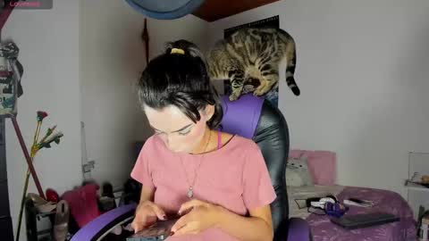 Aiko  Independent Model  online show from 02.11.26