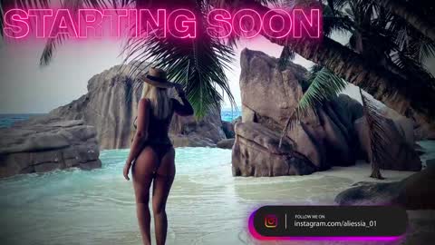 Snapshot of aliessia chatting on 10.31.25 Aliessia online show from 10.31.25