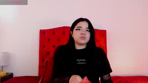 Snapshot of aliice_walker_ chatting on 12.16.24 aliice_walker_ online show from 12.16.24