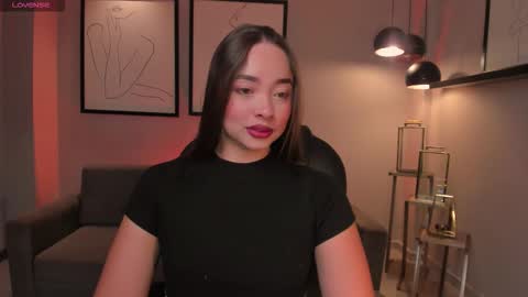 alinakravitz_ online show from 12.05.25