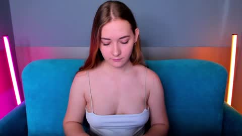 alinawise online show from 02.26.25