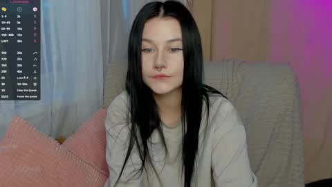 Aline Greeeen online show from 01.10.25