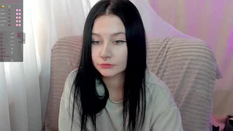 Aline Greeeen online show from 02.25.25