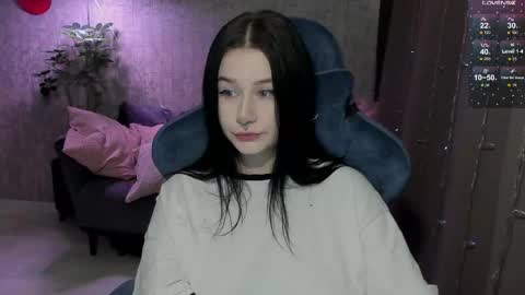 Aline Greeeen online show from 04.14.26