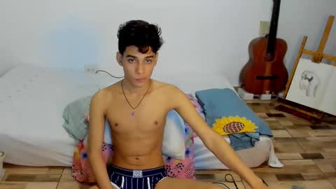 AliotTwink online show from 12.02.25