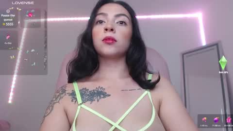 Alejandra online show from 01.25.25