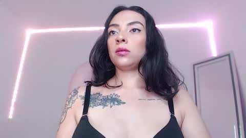 Alejandra online show from 02.24.25