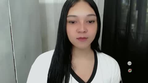 Shanti xhey online show from 11.19.25