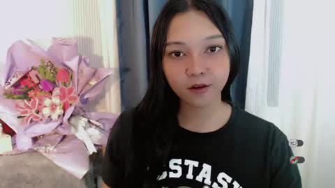 Shanti xhey online show from 04.21.26