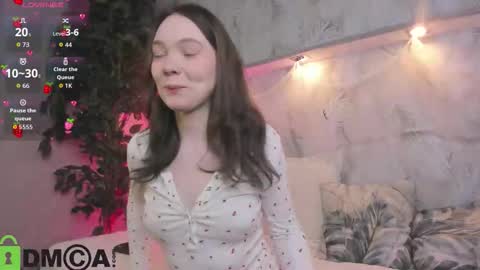 Snapshot of alisa_lesly chatting on 11.02.25 Alisa GMT2 Wen - Sun 10 AM - 4 PM except Monday and Tuesday online show from 11.02.25