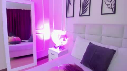     online show from 03.03.25