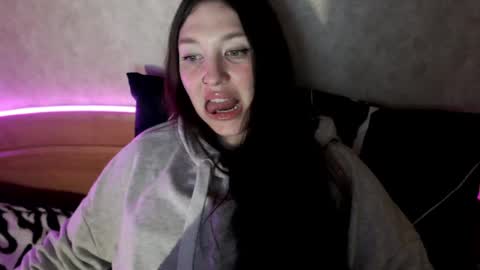 Snapshot of alisaadoll chatting on 05.05.26 alisaadoll online show from 05.05.26