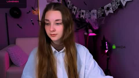 Alisa online show from 10.25.25