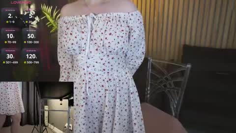 Snapshot of alisagrace chatting on 05.15.26 alisagrace online show from 05.15.26
