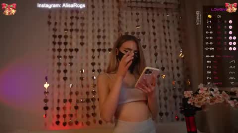 Snapshot of alisarogs chatting on 02.09.25 Alisarogs online show from 02.09.25