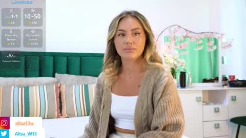 Alisa online show from 10.04.25