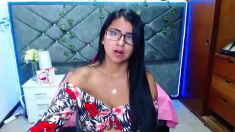 alisha_gamskar13 online show from 04.30.26