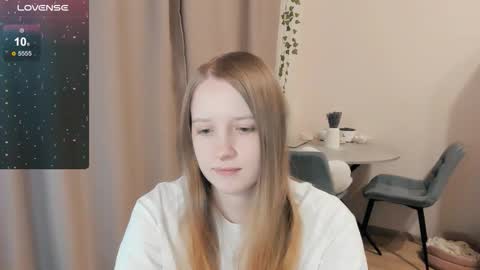 Alya online show from 11.18.25