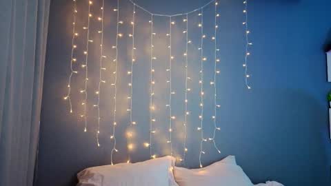 Snapshot of alishaaneta chatting on 11.07.25 Alisha online show from 11.07.25