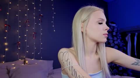 Snapshot of alishaaneta chatting on 02.13.26 Alisha online show from 02.13.26