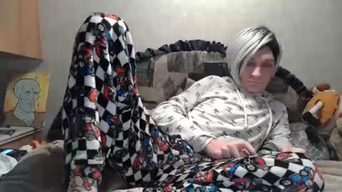 Snapshot of alishaluv chatting on 11.12.25 Alisha online show from 11.12.25