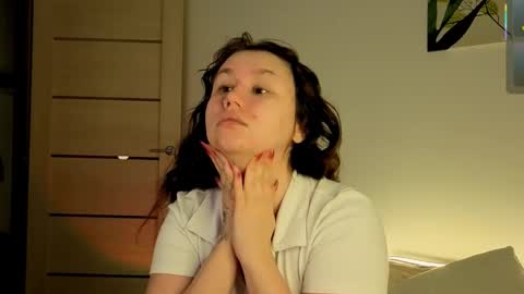 Snapshot of alisia_mars chatting on 11.07.25 Alisia online show from 11.07.25