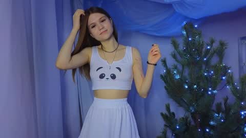 Alisia online show from 12.24.24