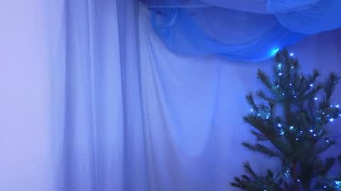 Alisia online show from 01.05.25