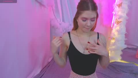 Alisia online show from 10.28.25