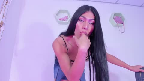 Alisia online show from 12.07.24