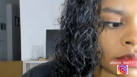 Snapshot of alison_ker chatting on 12.12.24 Sofias house online show from 12.12.24