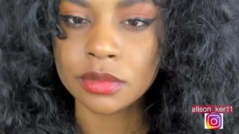 Snapshot of alison_ker chatting on 12.19.24 Sofias house online show from 12.19.24