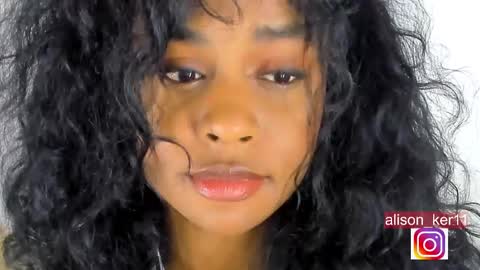 Snapshot of alison_ker chatting on 02.04.25 Sofias house online show from 02.04.25