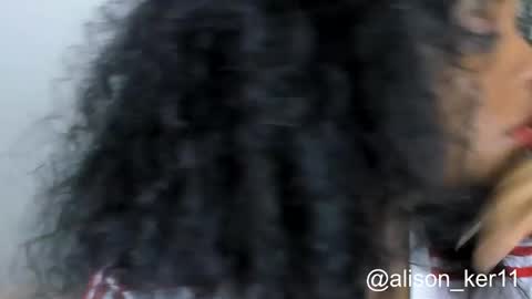 Snapshot of alison_ker chatting on 10.13.25 Sofias house online show from 10.13.25