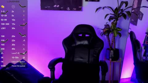 alison_wynter online show from 12.02.25