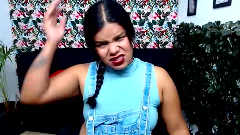 Snapshot of alisonn_hot chatting on 01.29.25 ALISSON HOT online show from 01.29.25