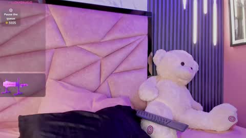 Alisse Miller online show from 12.14.24