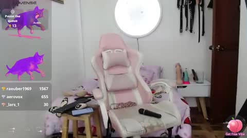 Snapshot of alissia_kent99 chatting on 01.02.25 Alissia online show from 01.02.25