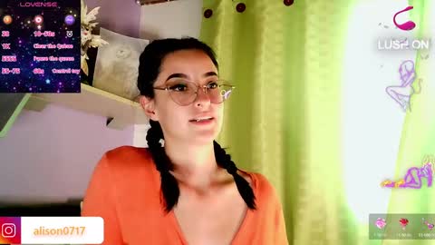 Snapshot of alisson_071989 chatting on 01.17.25 Ali online show from 01.17.25