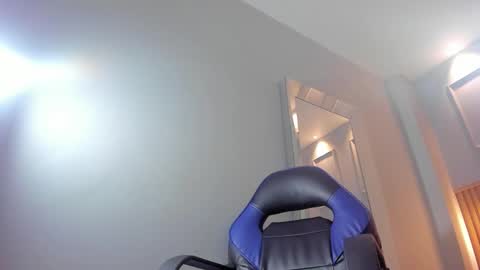 ALISSON online show from 11.24.25