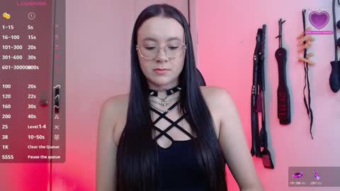 Alisson Beckett online show from 11.18.25