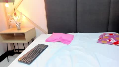 alissonmartin online show from 02.07.25