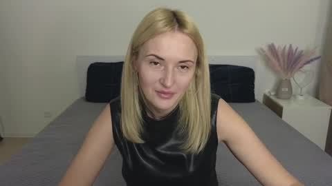 Snapshot of alisssarose chatting on 12.29.24 alisssarose online show from 12.29.24