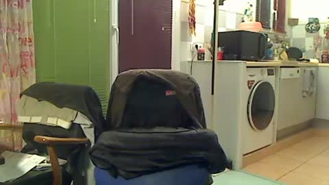 Snapshot of alix300 chatting on 11.03.25 Sandwich online show from 11.03.25